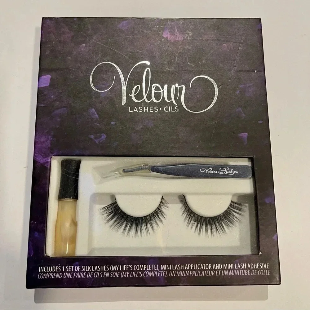 Bundle of false lashes. All new in box, never used or opened. Six pairs.